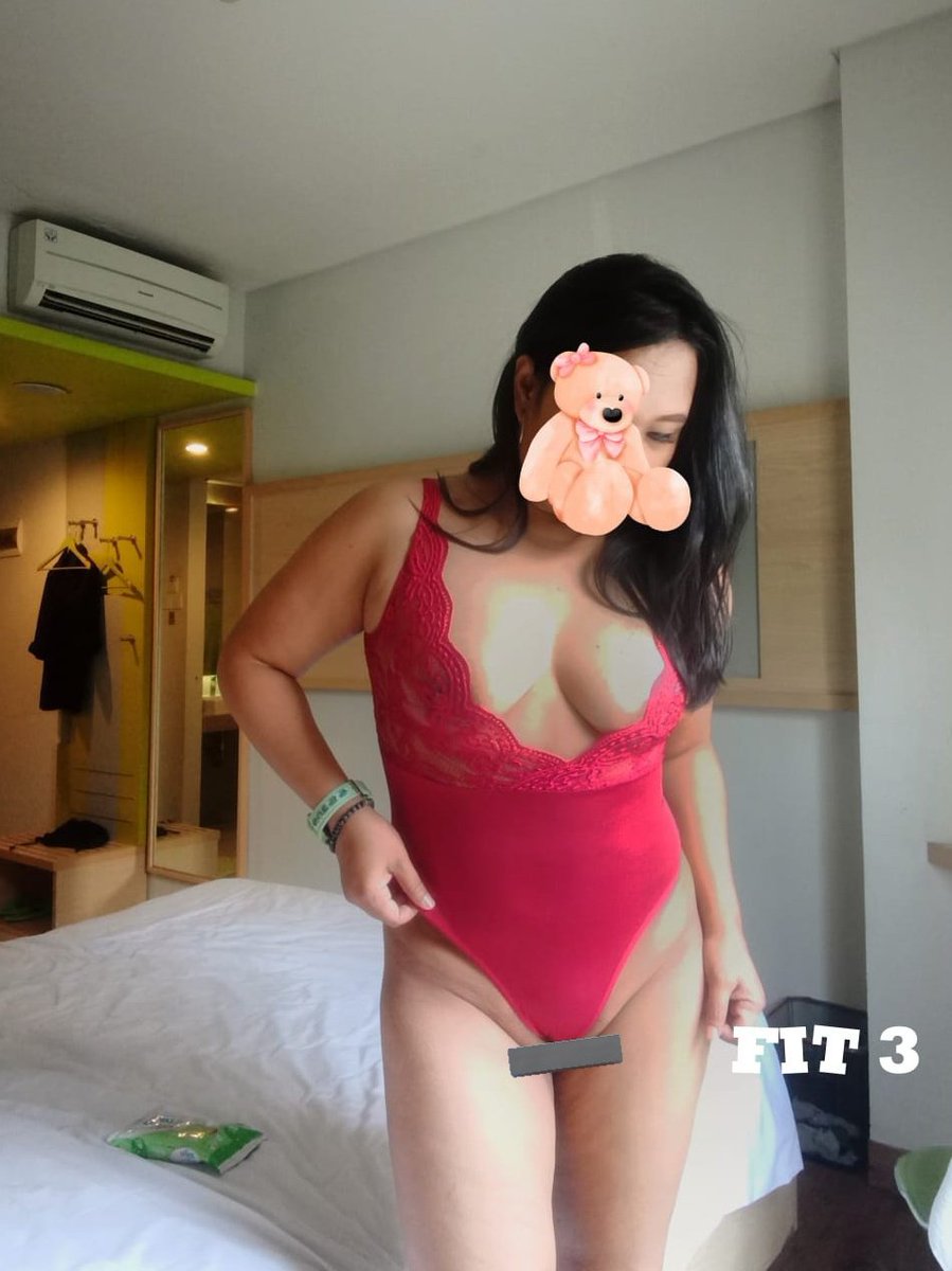 Silvia89putry's tweet photo. __(`“•.\ . |/ ¸.•“´)
_  “•¸.🍃💛🍂“
__ -(¸.•“/|`“•.¸) 𝕸𝖔𝖗𝖓𝖎𝖓𝖌 ¸.•“

🍀 @N0_N4me24
🍀 @Fit3Momsky___
🍀 @Fit3Mams
🍀 @LopFitr11i
🍀 @Fit3Moms__
🍀 @F11tTr3
✨ Semarang now
🩸 https://t.co/tGu0AeJR98
📞 More info cek bio  ! https://t.co/8V0tL5xTqz
