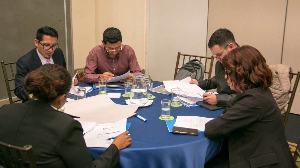 UNODCROCOL's tweet photo. #Ecuador 🇪🇨 | ⚽️Con el apoyo de @StateINL, realizamos en Quito un taller junto a la @LigaProEC para fortalecer la investigación de la manipulación de competiciones deportivas vinculada a apuestas ilegales, lavado de activos y el crimen organizado. 👇 https://t.co/lfOuY7HJOO