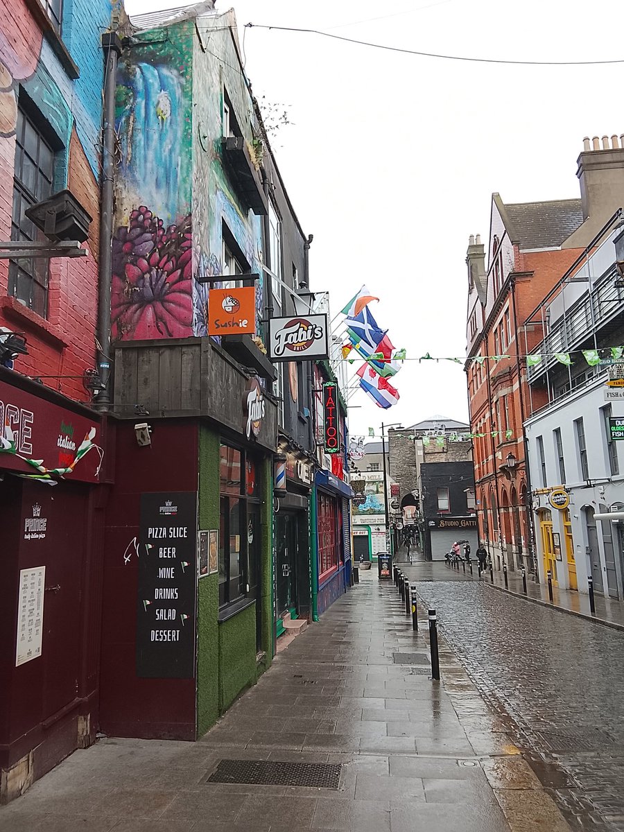 Neil Fox tweet media