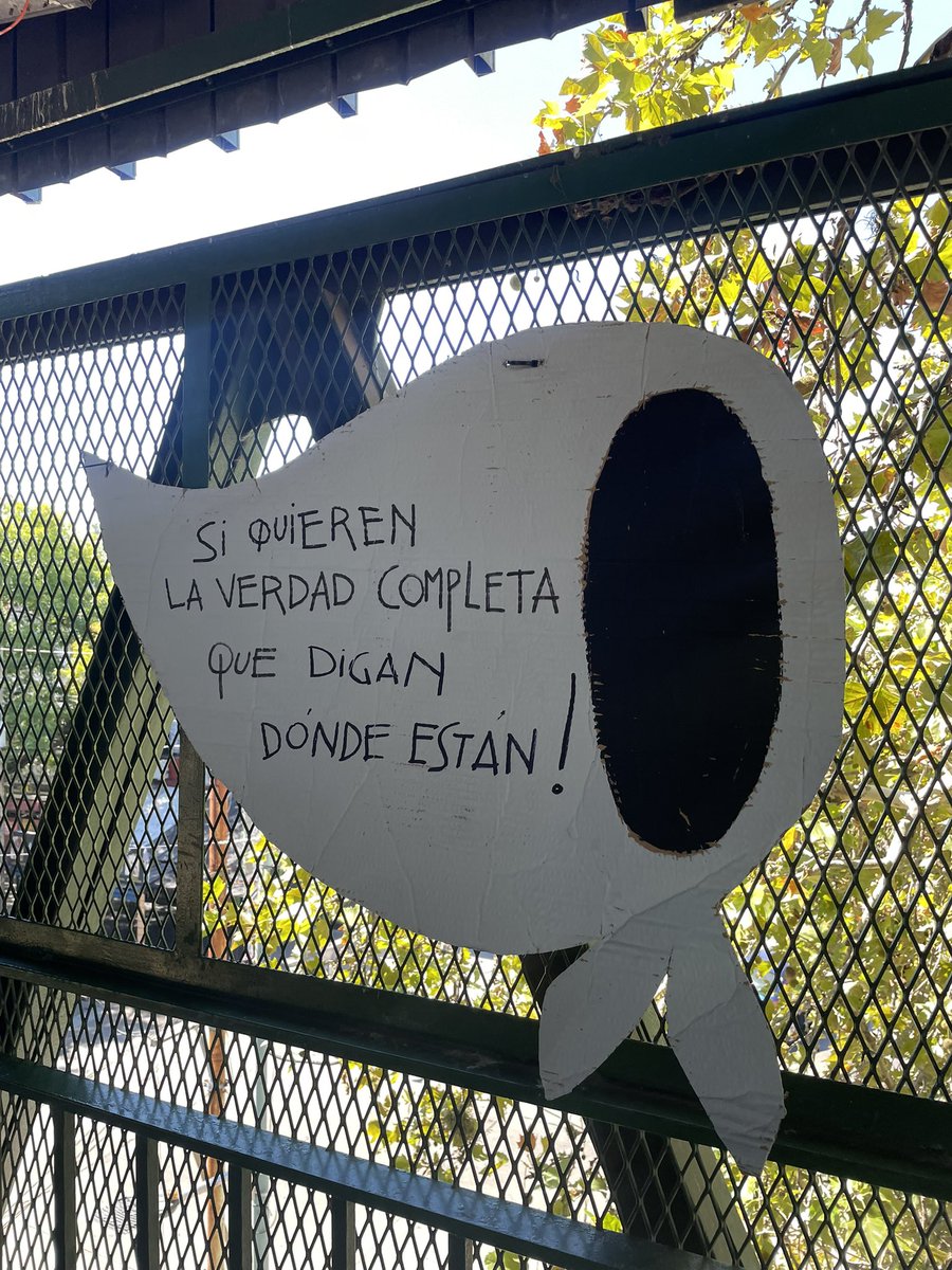 coloradixx's tweet photo. Estacion de temperley 😭😭 https://t.co/ZbrmiHFWmC