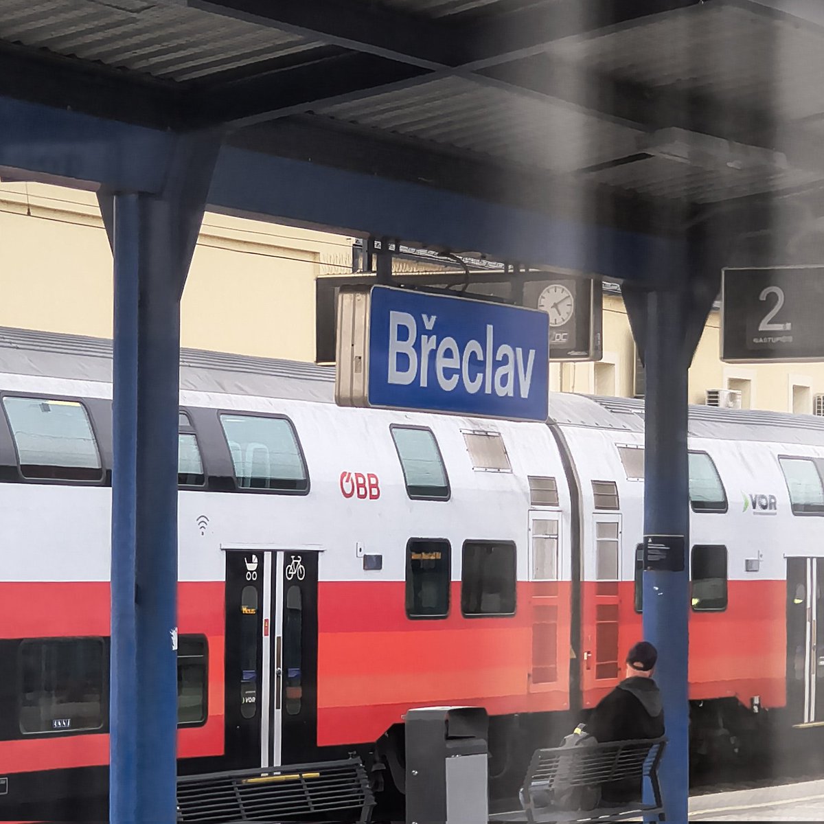 Nádraží Vítkovice stan account tweet media