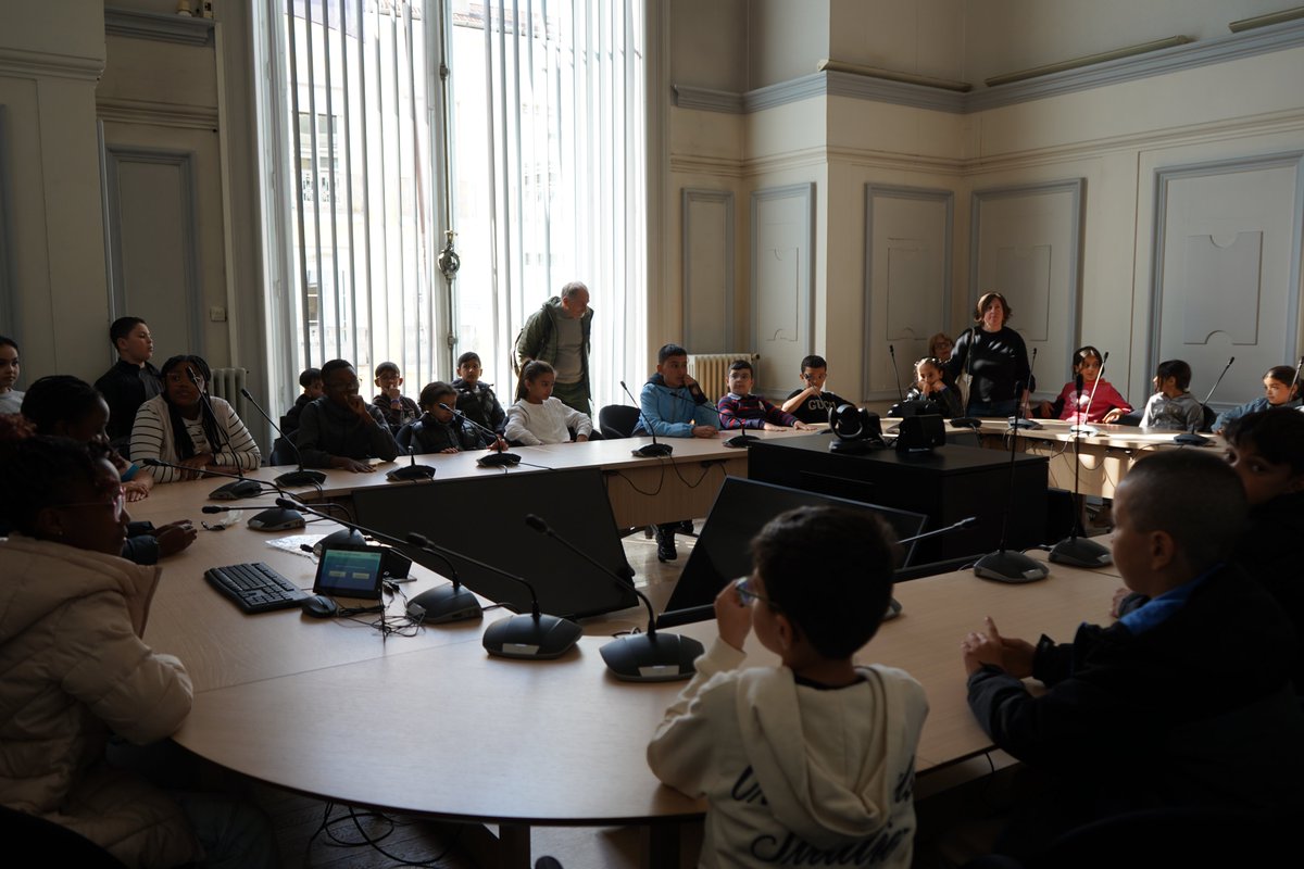 Préfète de la Loire tweet media