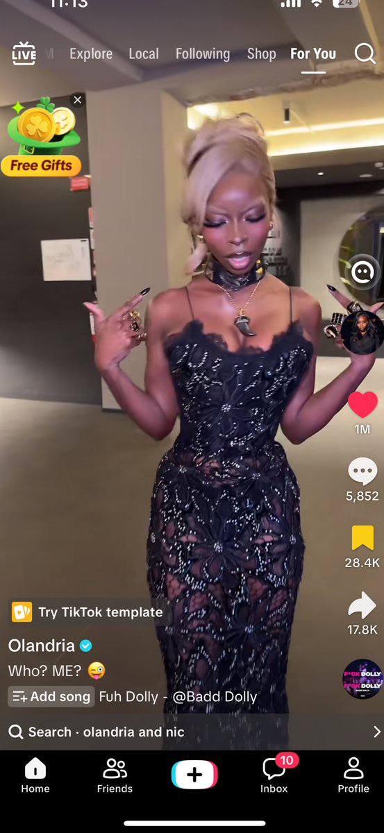 Honey 🖤 tweet media