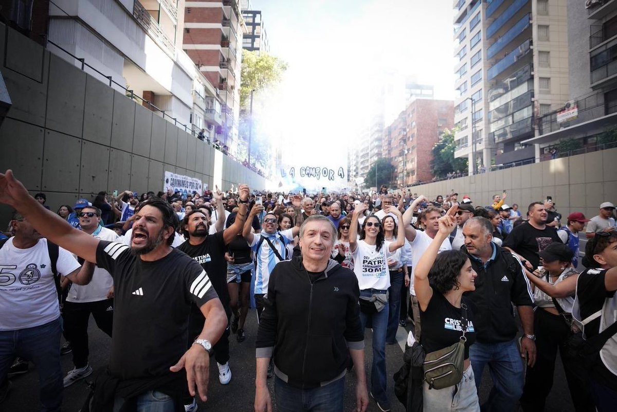 La Cámpora tweet media