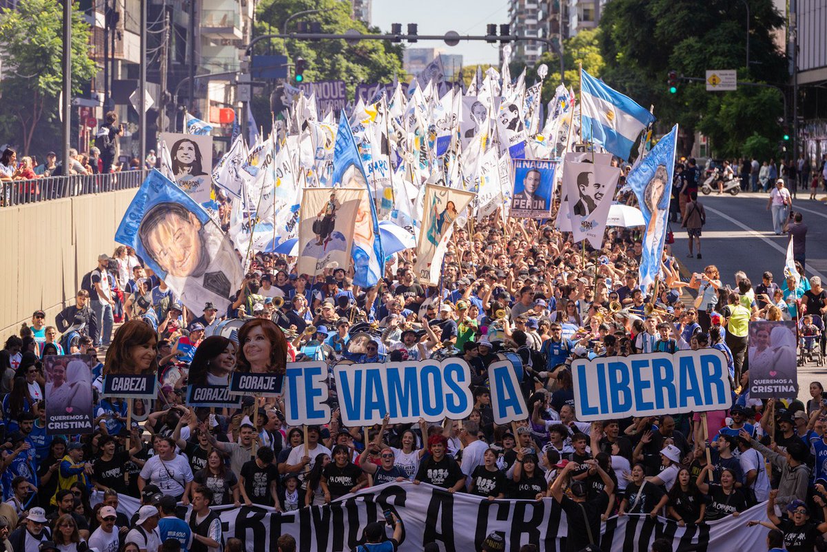 La Cámpora tweet media