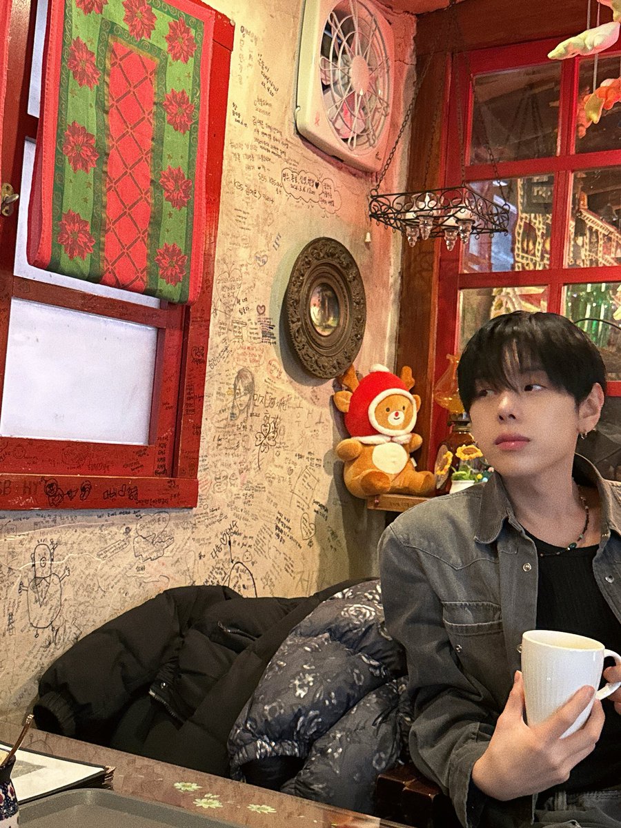 빛아이 tweet media