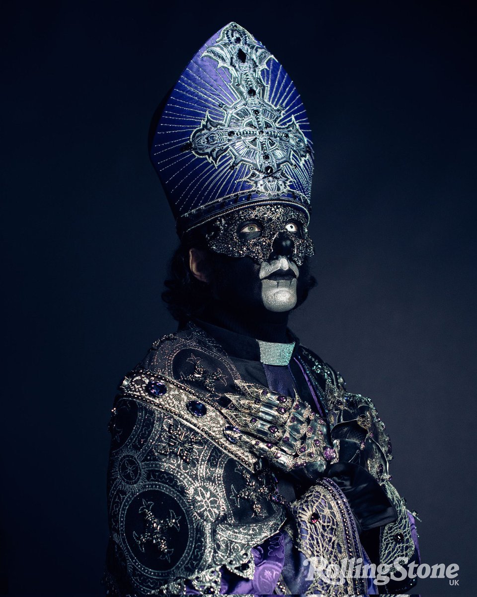 leah ⛧ misses manchester!!! tweet media