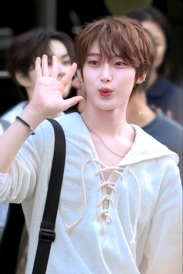 aru 🍥 tweet media