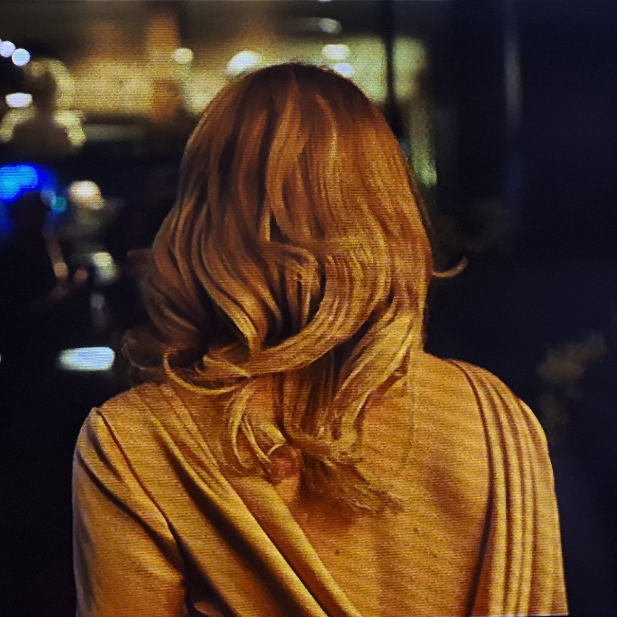 billie piper shady facts tweet media