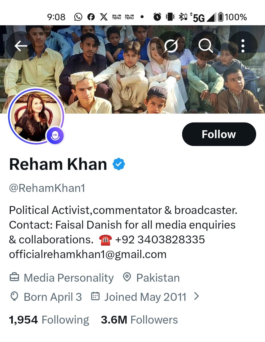 پاکستانی اخلاقی طور پر ایک گری ہوئی قوم ھے 
اتنی گری ہوئی کہ ان کو یہ sense  بھی نہیں ہے کہ جس عورت کو انہوں نے عمران خان خان کی بیوی ہونے کی وجہ سے 3.6 ملین کی فالوؤنگ دی
اب جب کہ عمران خان اس کو طلاق دے چکا ہے تو ان 3.6M لوگوں نے اس خاتون کو اب تک unfollow کیوں نہیں کیا
یہ بات