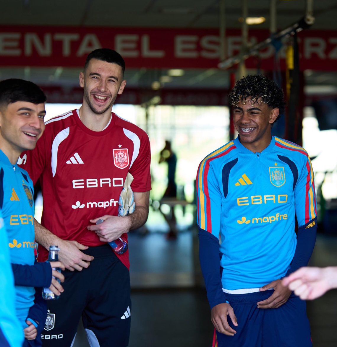 nenn (fan) tweet media