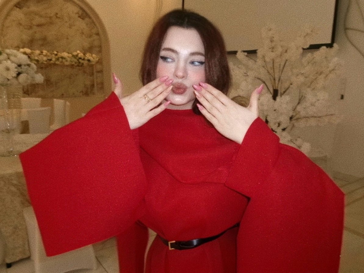 آڤرو tweet media