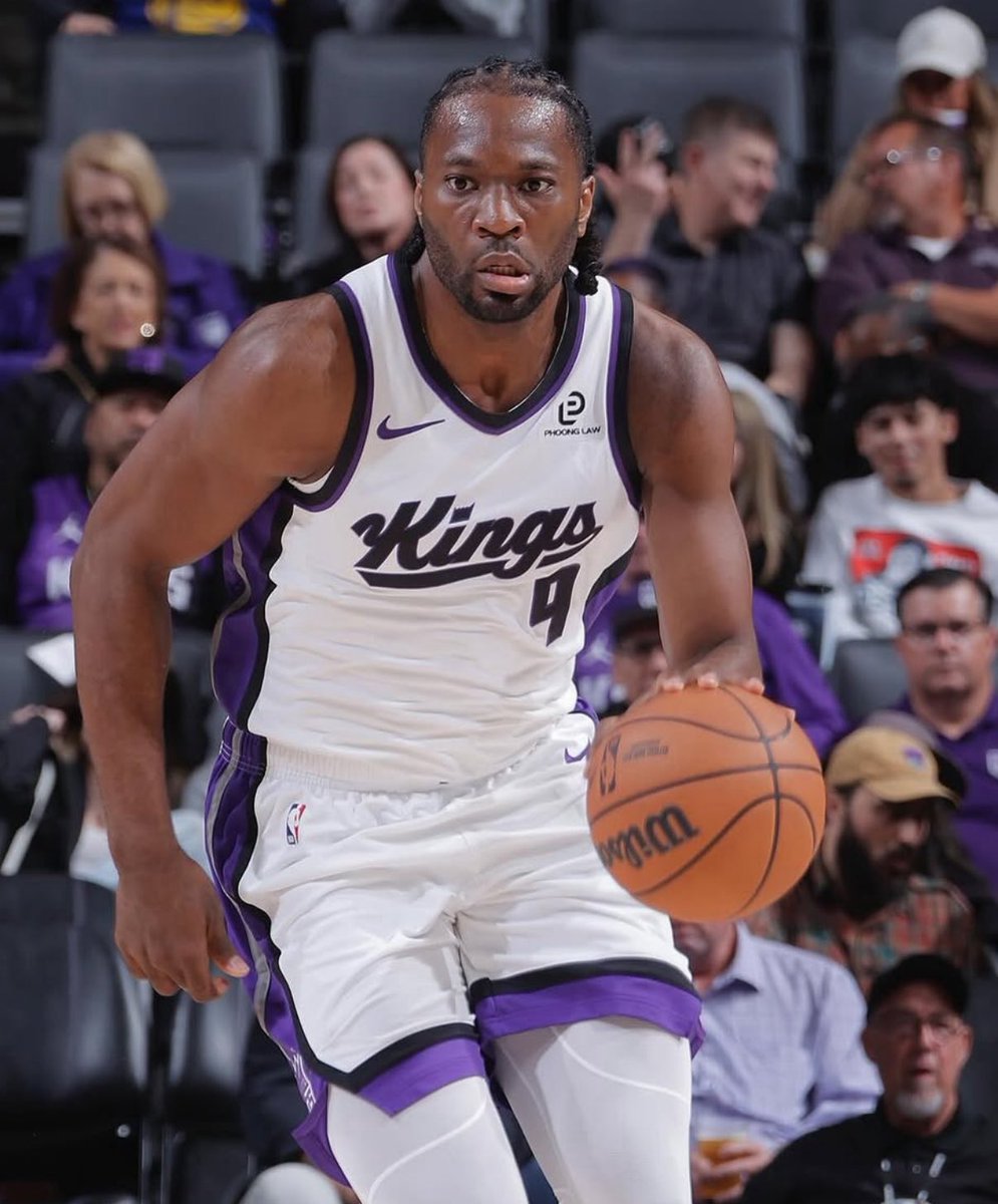 Alex Caruso tweet media