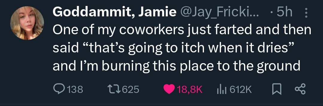 lady buço tweet media