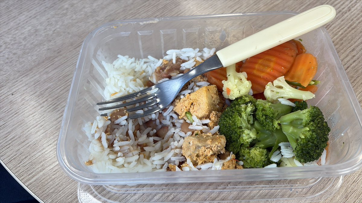 babi 🍓 tweet media