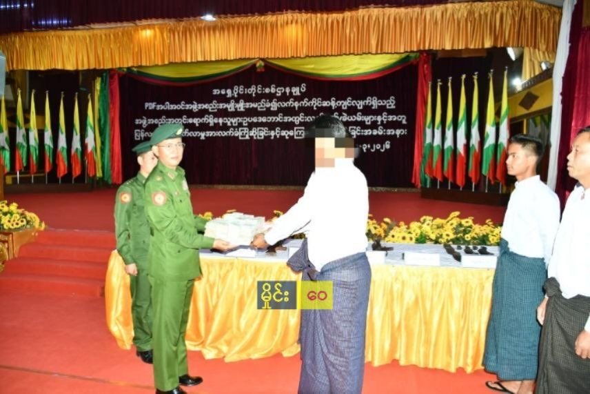 paing_p63631250's tweet photo. On March 24, 2026, at the Eastern Command,a total of 27 members from groups known as #DPLA, #KNDF, #PNLO, and #PDF reportedly returned to legal fold along with their weapons and ammunition.
#GirlRulesSeriesEP3 #WhatsHappeningInMyanmar https://t.co/TtbmNLqGKb