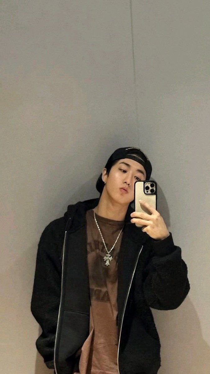 ୭˚. ᵎᵎ ziza ˎˊ˗ SSD tweet media