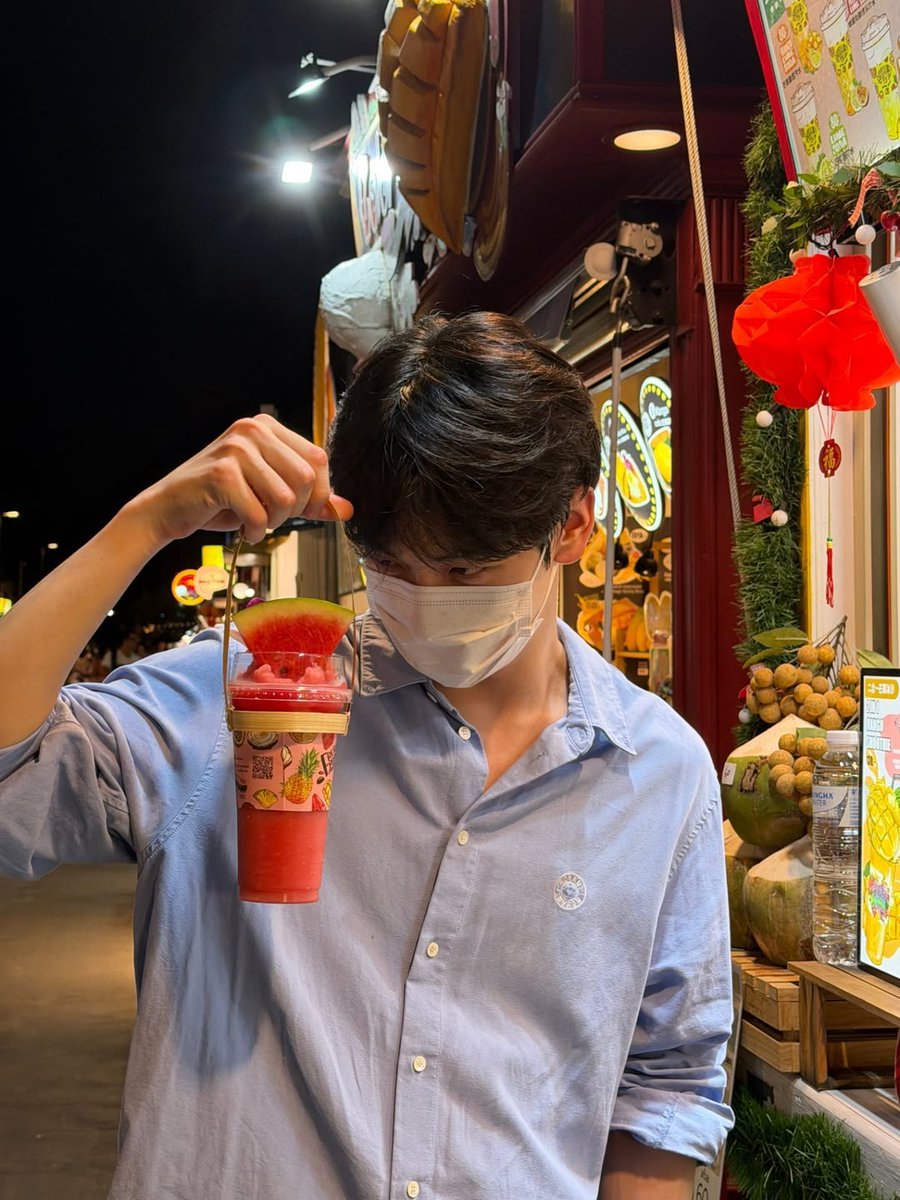 teddie_20's tweet photo. [ Soobin posted 🌟 IG ]
260324 - 19:05 KST - page.soobin

~> Thailand Trip Day 1 ✨️

(1)

#SOOBIN #수빈
#투모로우바이투게더 #TXT
#TOMORROW_X_TOGETHER https://t.co/MOjkZ00Lqy
