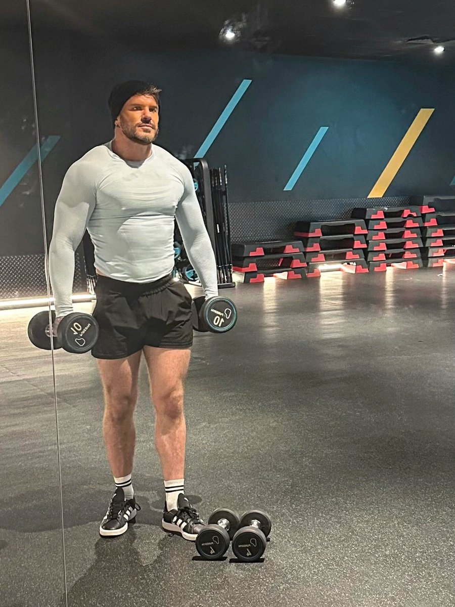 Sean Lineker tweet media