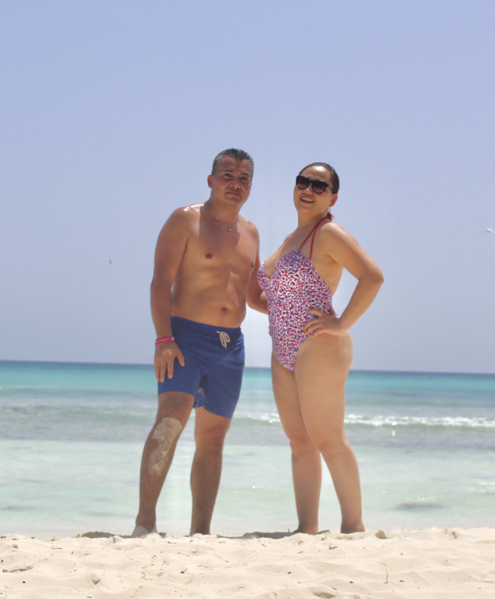 Instagram: rodolfo_guerreroo
                       Dradelsolar 

<a href="/RUTWOLF/">DR. RODOLFO GUERRERO ESPINOSA</a> 

#México #Cancún