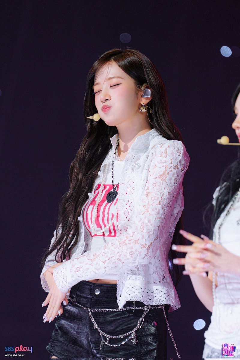 Dani ツ tweet media