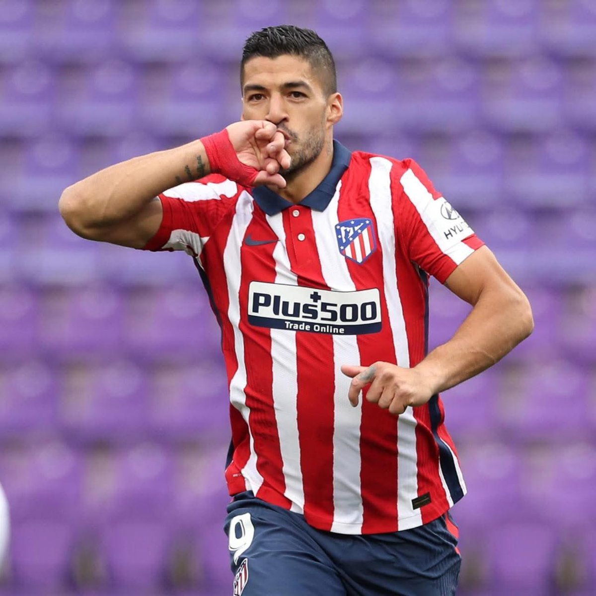 Mr Wills tweet media