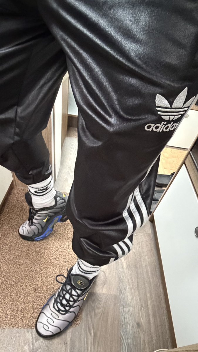 ProllMaster tweet media