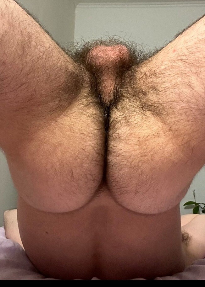 Hot Slavics tweet media