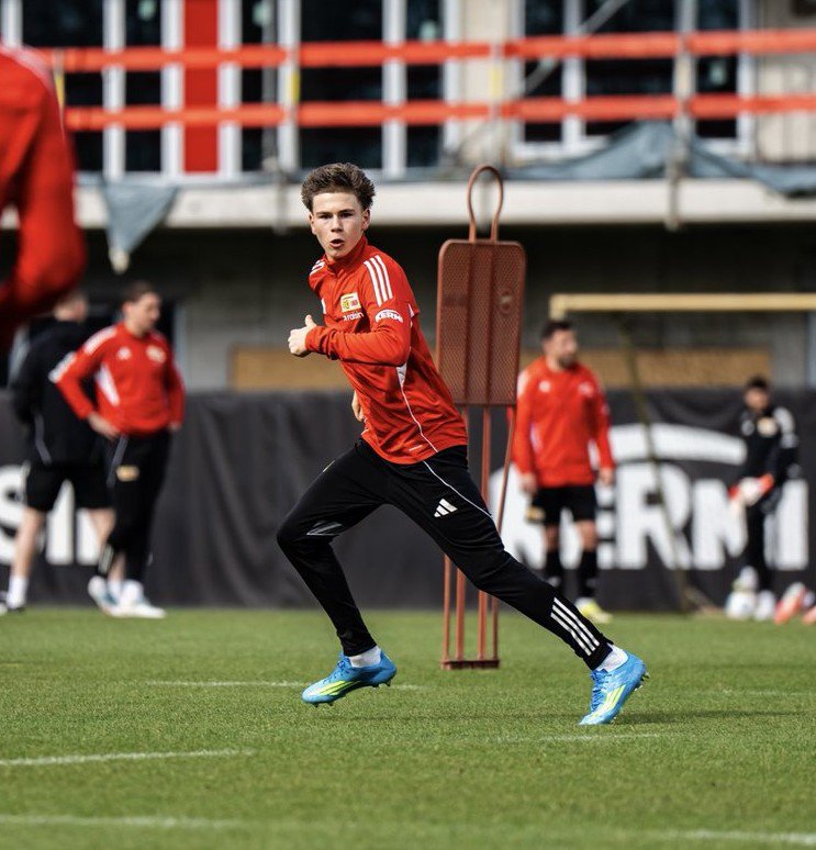 1. FC Union Berlin ES tweet media