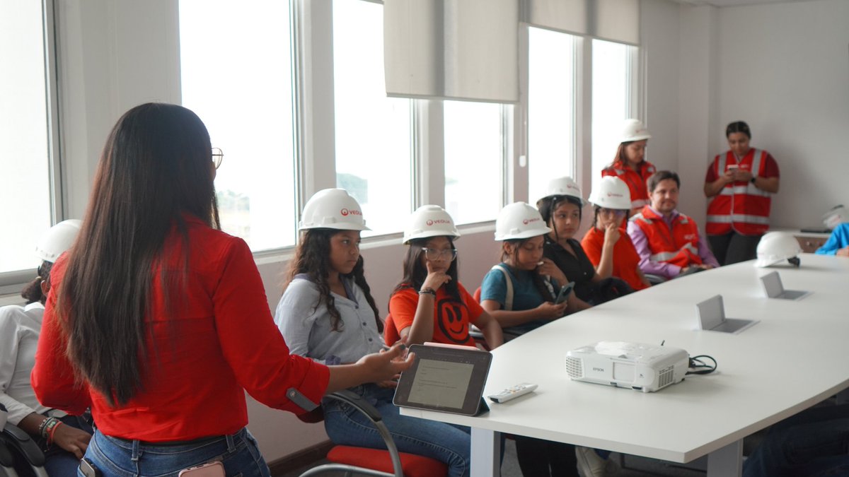 DP World Ecuador tweet media
