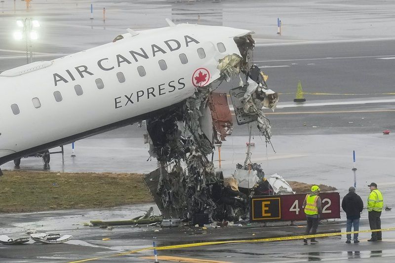 The pilot and co-pilot of Flight AC8646 were killed in the collision, which sent 41 people to hospital and injured others. buff.ly/nkZhw3v