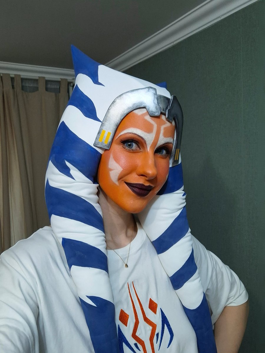 Vikusha / Karenscarlet cosplay 🌿 tweet media