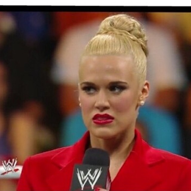 I N F A M O U S tweet media