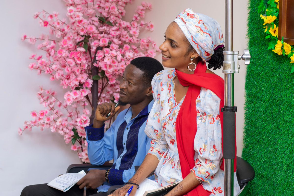 Tina Songue tweet media