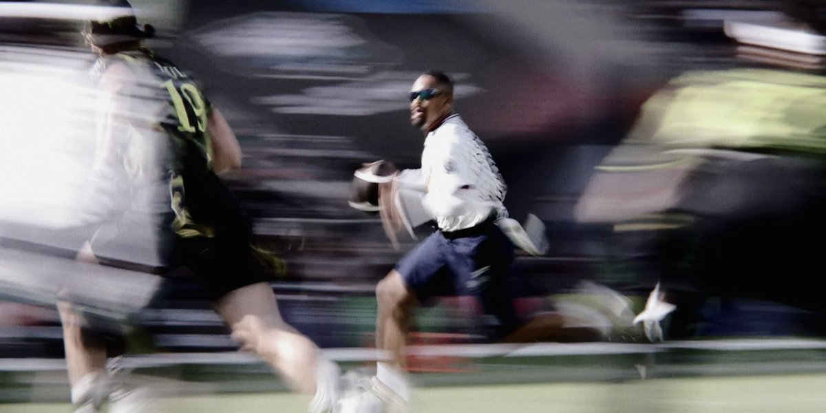 ‎‏ً tweet media