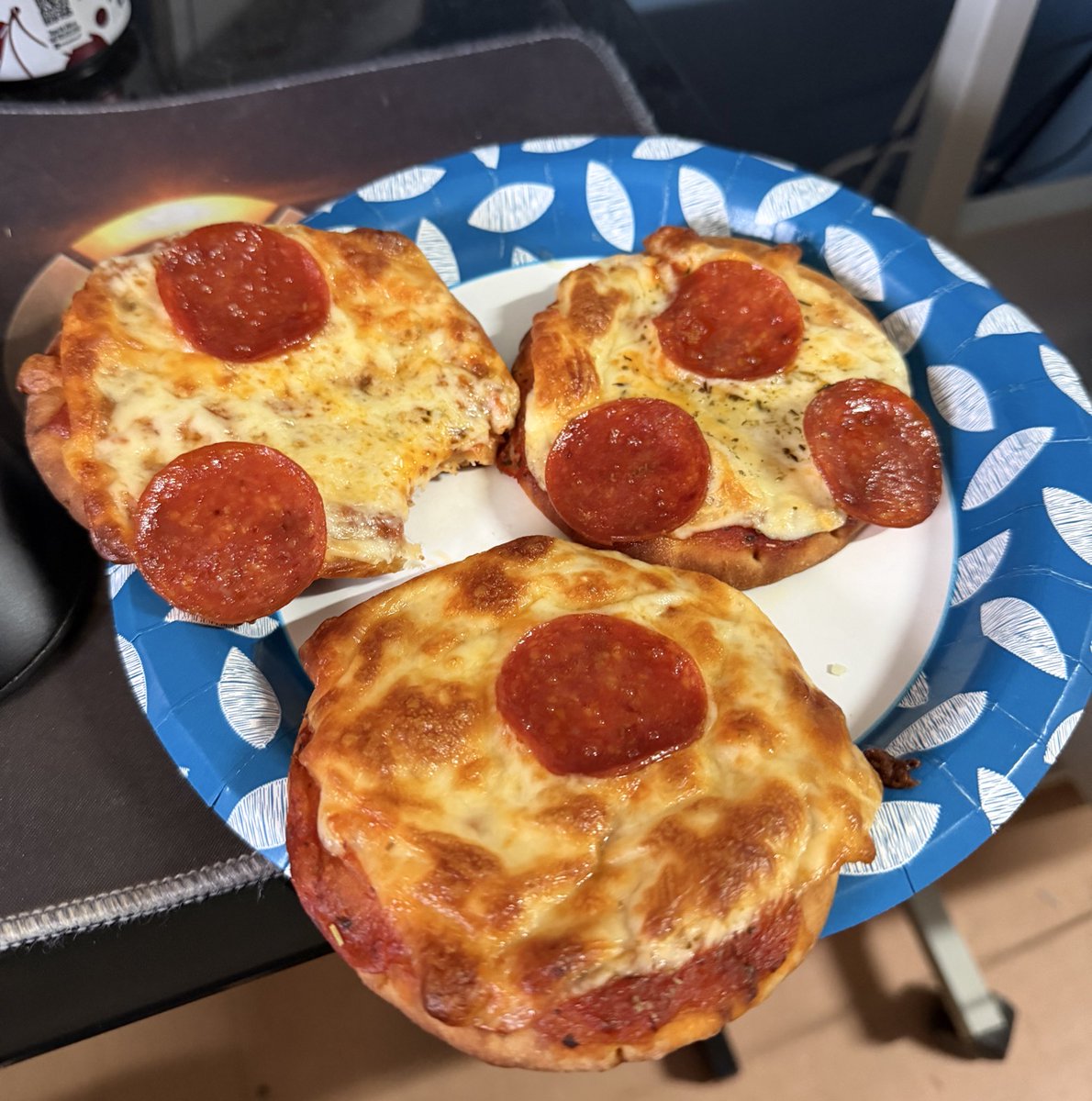 Chunky Buttons tweet media