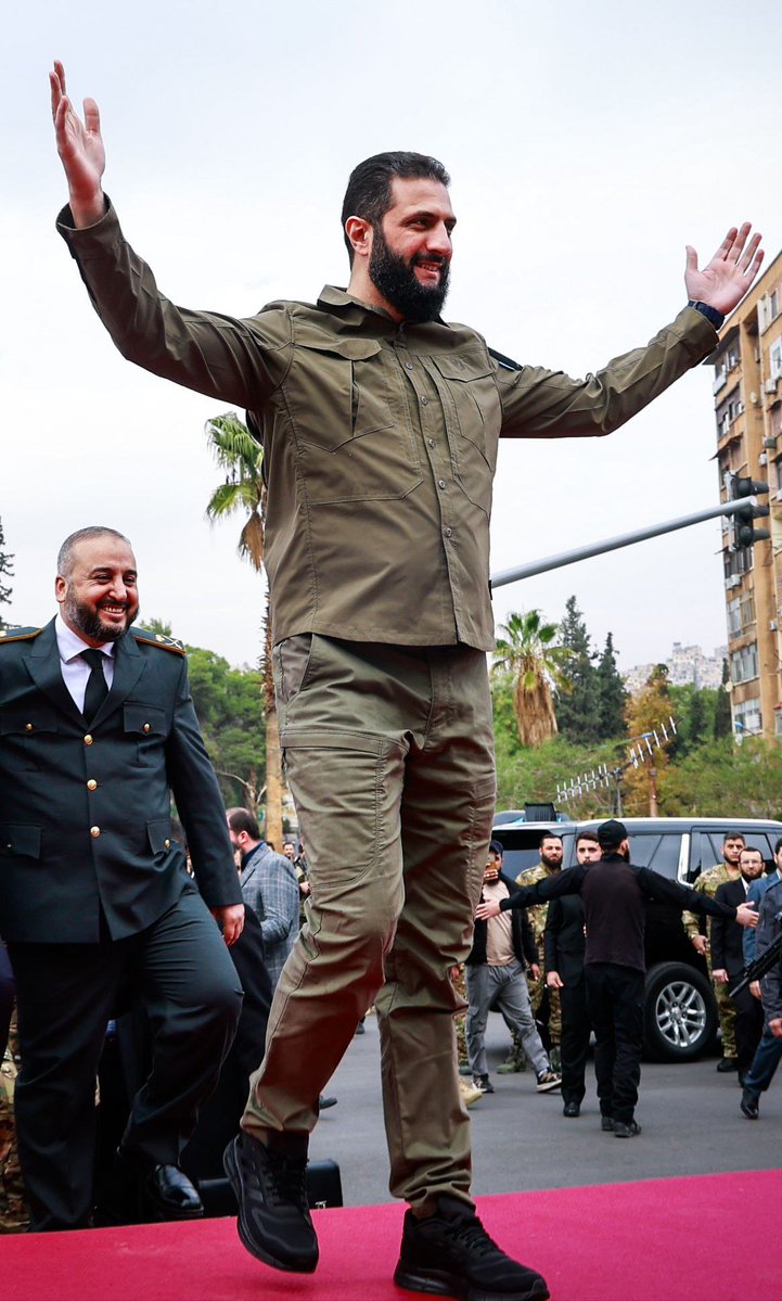 امية tweet media