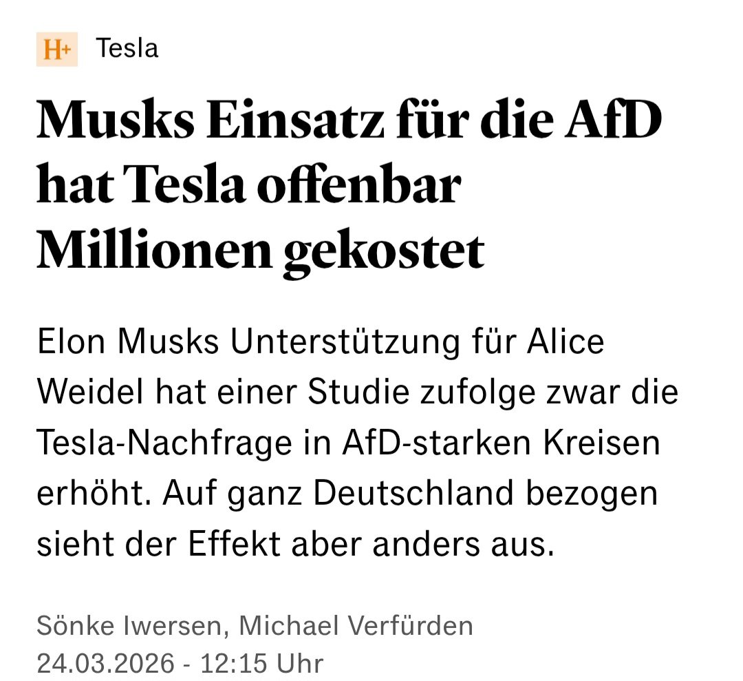 Mel Aura tweet media