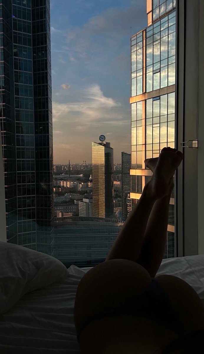 Chloé & Camille tweet media