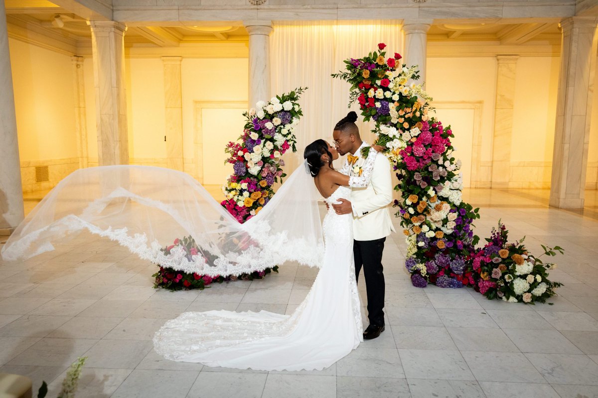 vawedmagazine's tweet photo. Real Virginia Wedding- Ruth &amp; Matthew https://t.co/eohiP8iNDa https://t.co/tBVwXmmmOk