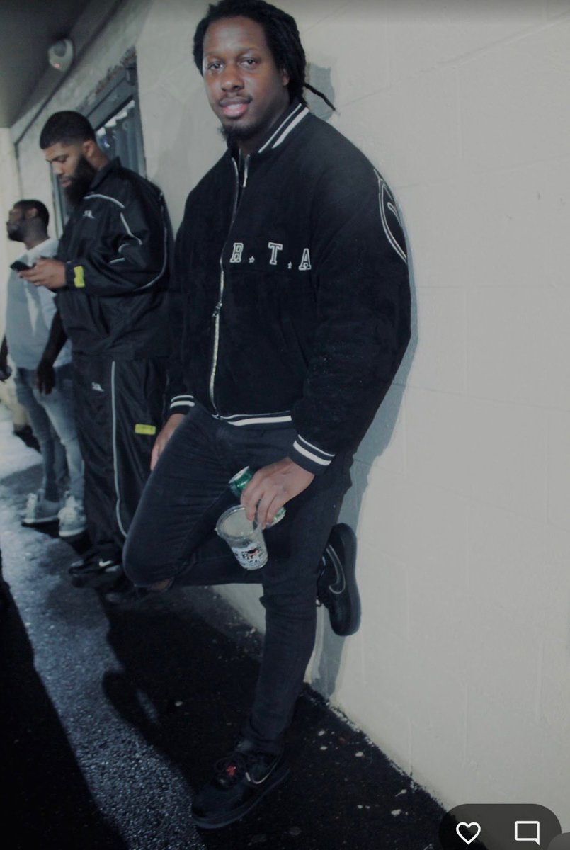 You can tell I’m Philly from my posture!