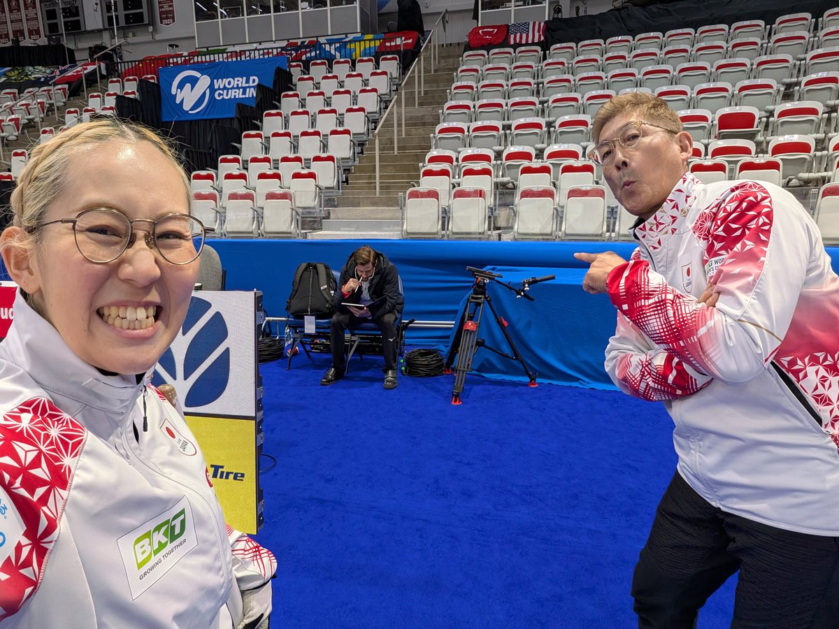 Tori Koana 小穴桃里 tweet media