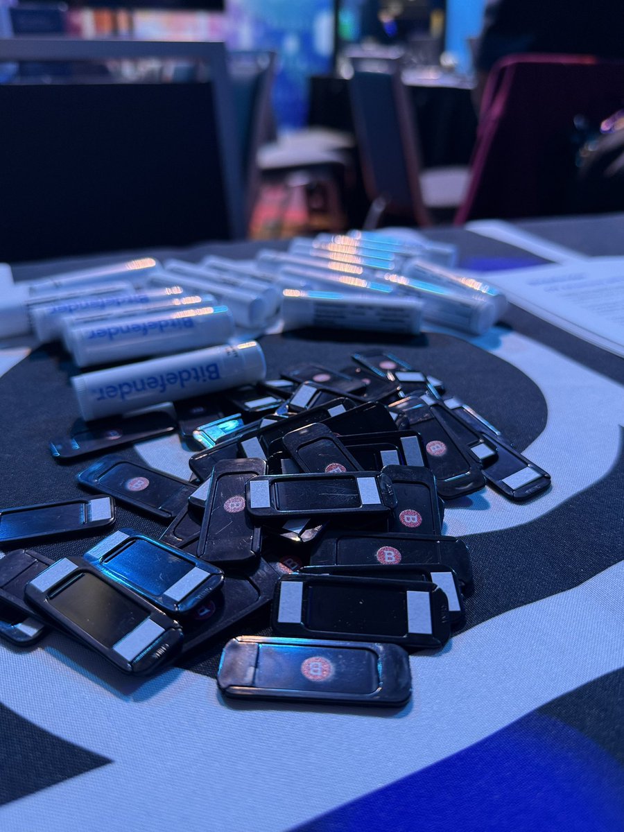 BitdefenderLabs tweet media