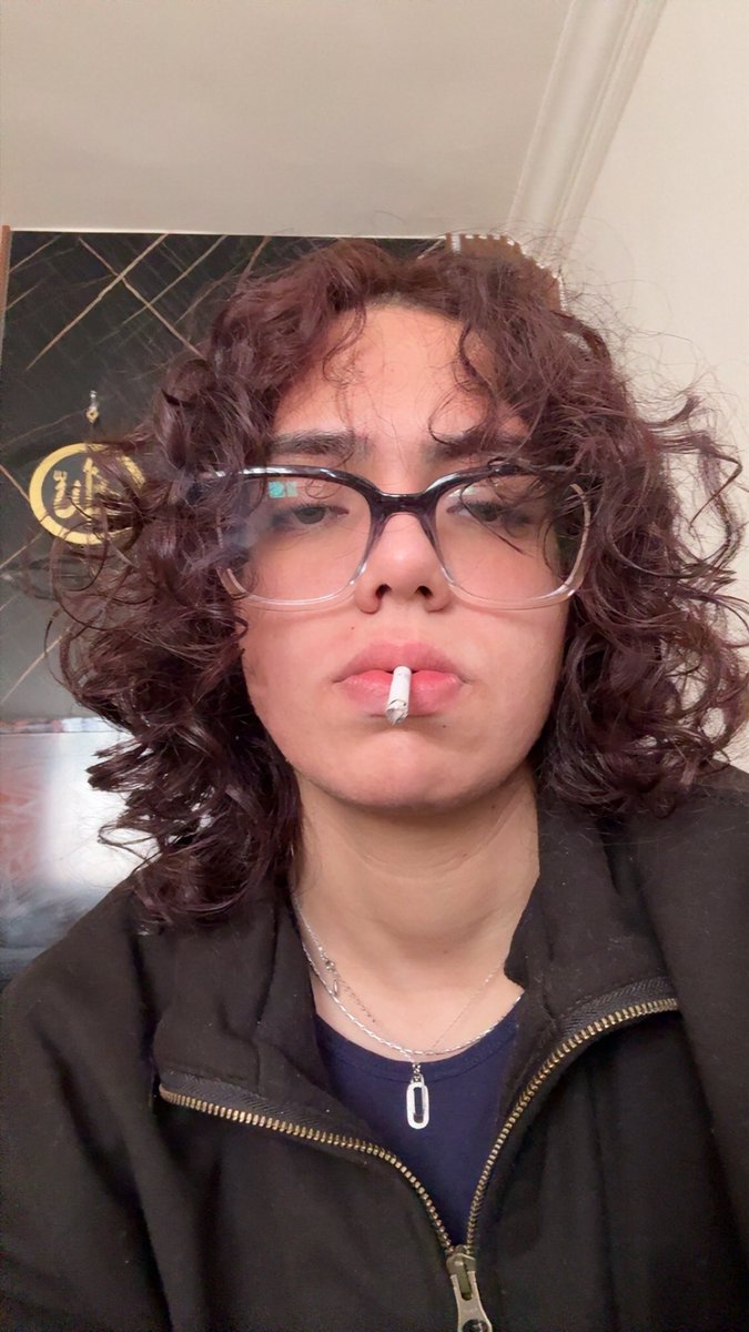 pathetic tweet media