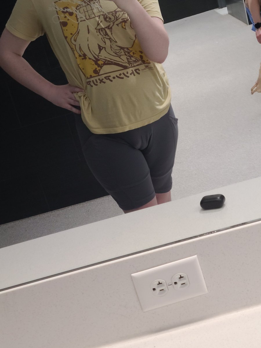 Autumn Maiden 🦊🍁 tweet media