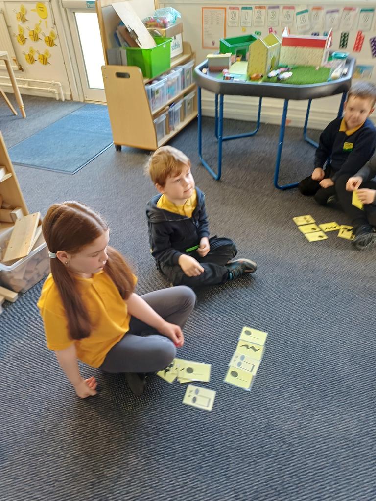 minishant_ps's tweet image. Our pupils have been having a fantastic time in music sessions with Miss Green! They’ve been exploring rhythm, learning about musical notes &amp;amp; building confidence through singing. It’s wonderful to see their creativity and enthusiasm shine each week! #CreativeLearning