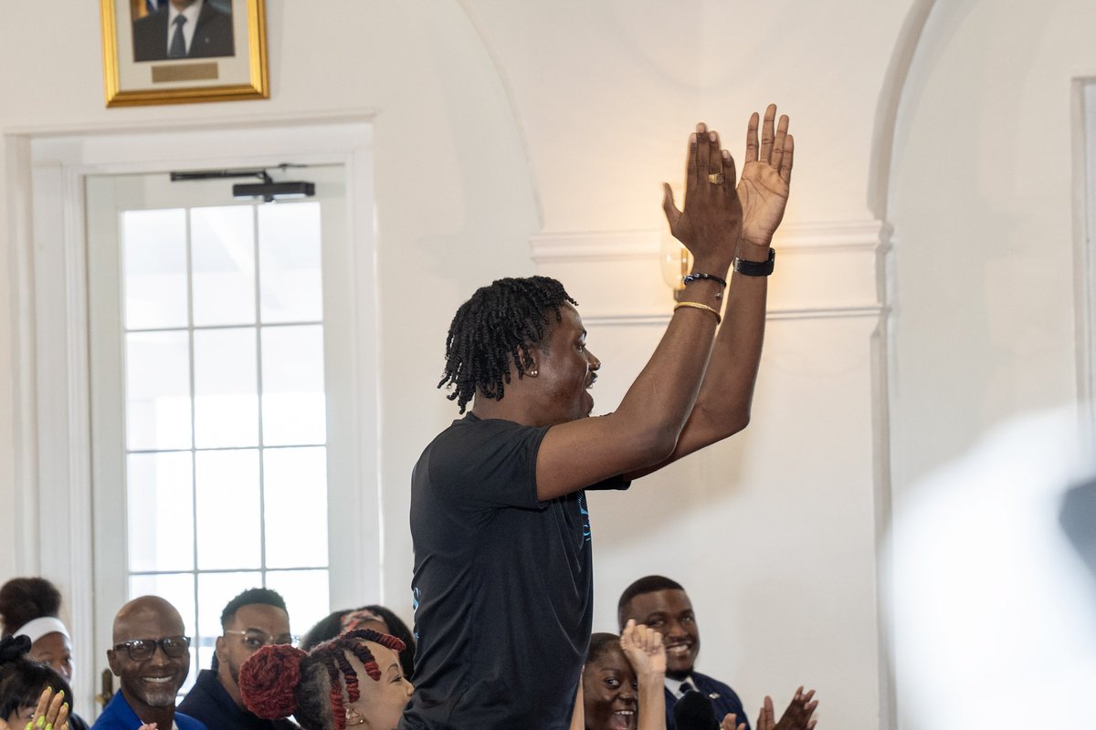 opmthebahamas's tweet image. The CAPAS Bill is now law.

For years, talented young Bahamians lacked the support to take their craft further.

Now, they have a place to train, grow, and build careers in the creative arts - right here at home.

Learn more at capas.gov.bs

#242Creatives #Opportunity