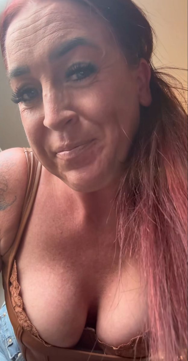 Amy moore tweet media