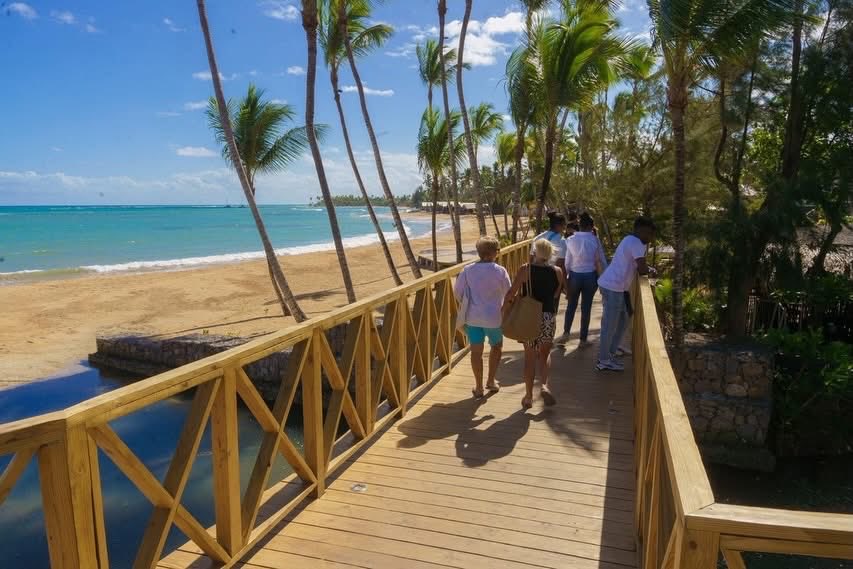 Carlos Espinal tweet media