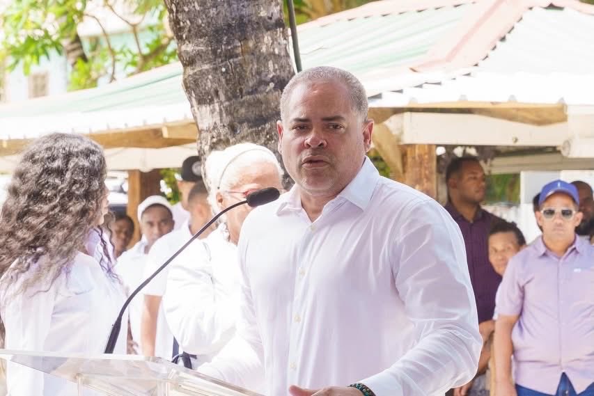 Carlos Espinal tweet media